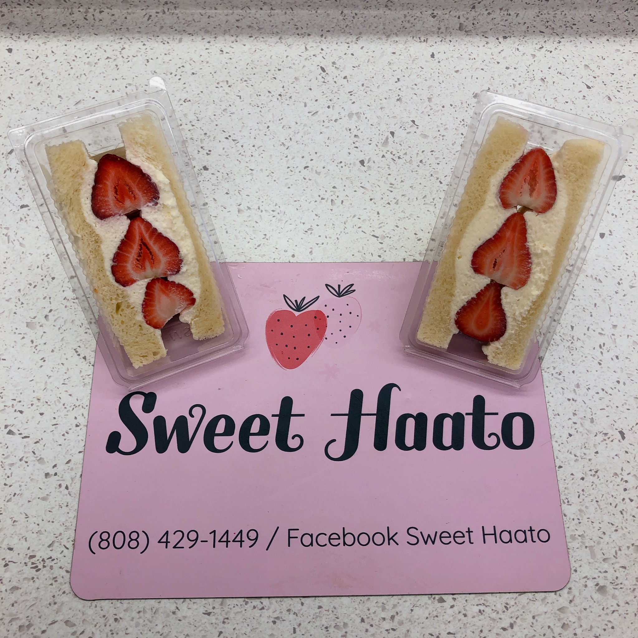 SweetHaato fruit sandwiches in package